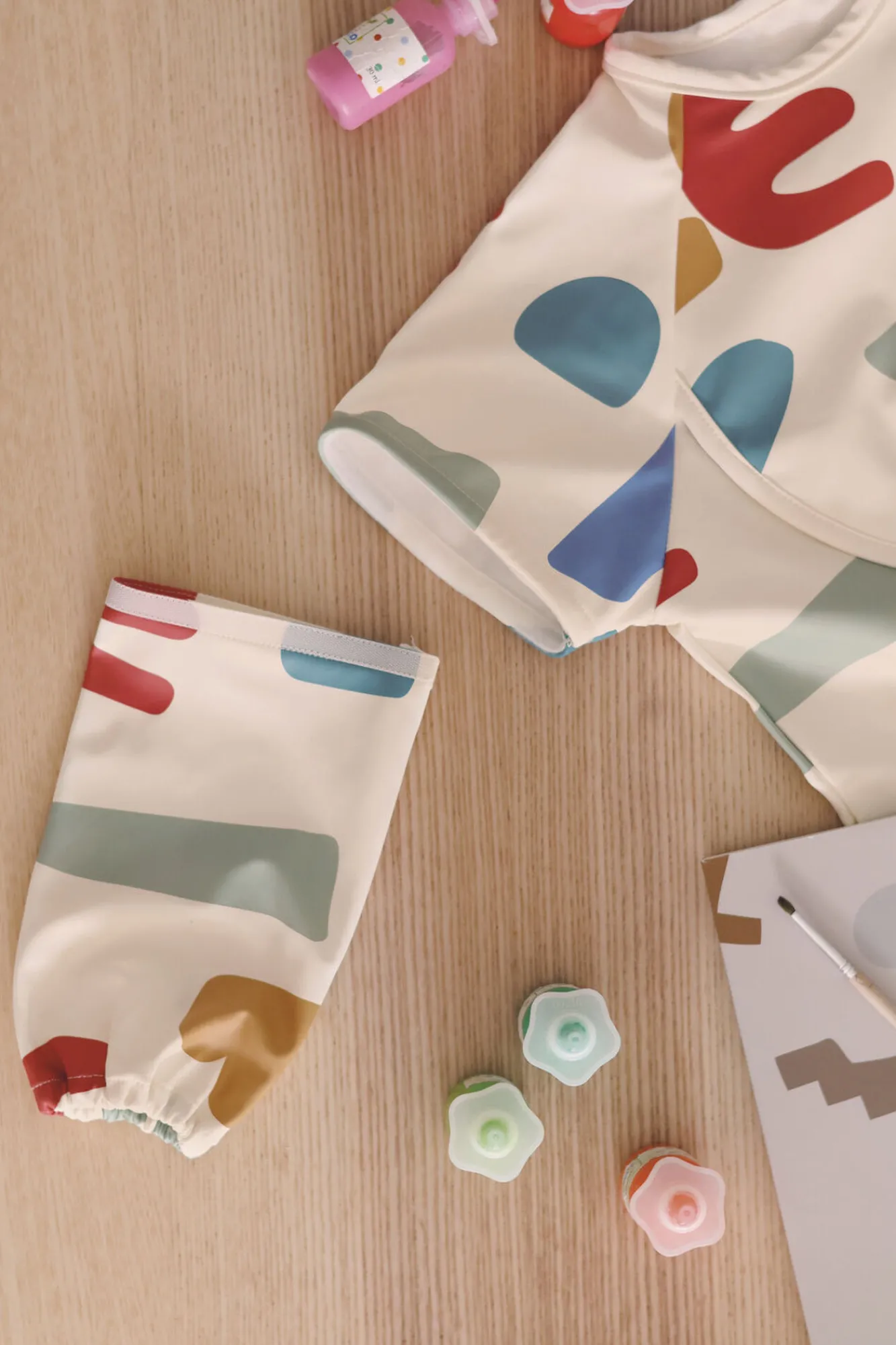 BÉABA Couverts, Vaisselle Et Bavoirs>Bavoir A Manches Evolutif 2 En 1 Playful