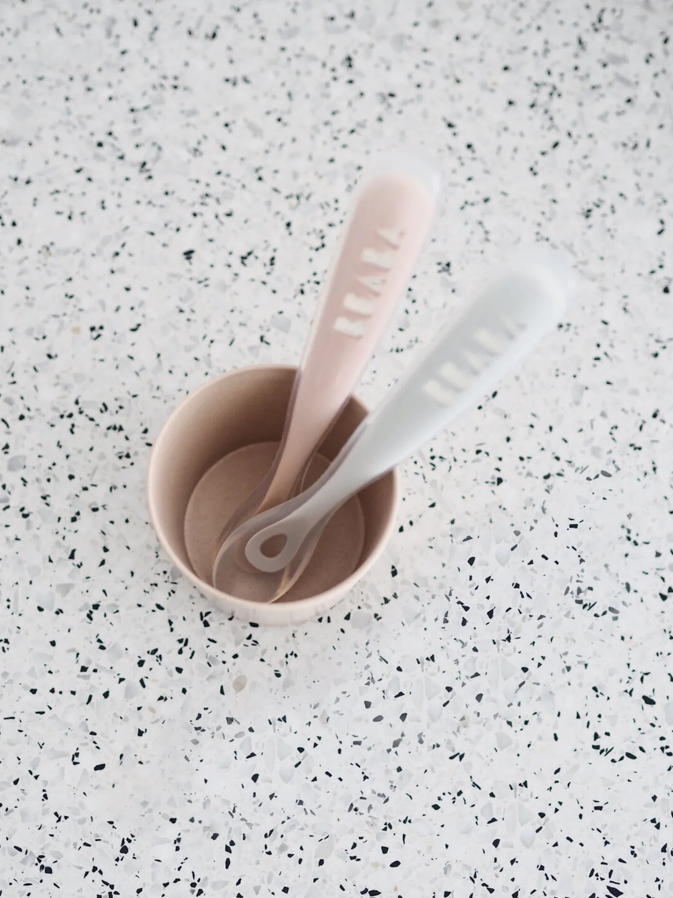 BÉABA Couverts, Vaisselle Et Bavoirs>Lot 2 Cuilleres 1Er Age Silicone + Boite De Transport Grey/P