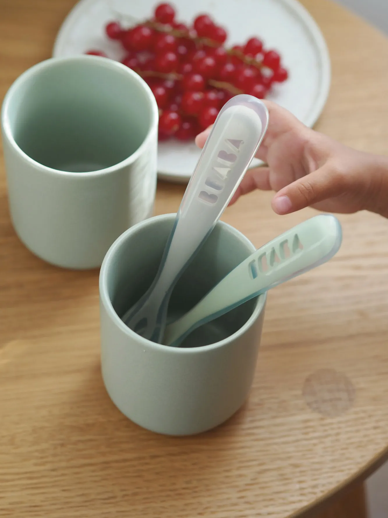 BÉABA Couverts, Vaisselle Et Bavoirs>Lot De 2 Cuilleres 1Er Age Silicone Avec Boite De Transport