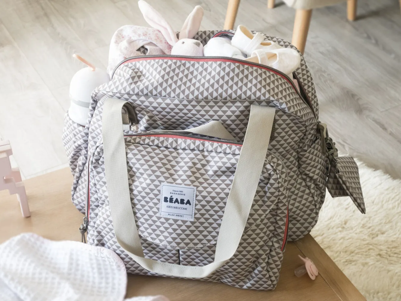 BÉABA Sacs À Langer>Sac A Langer Geneve Ii Play Print Grey/Coral